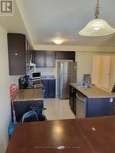 420-420 Linden Dr in Cambridge, ON - Building Photo - Building Photo