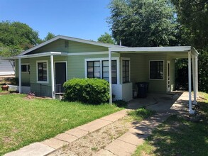 4408 Fletcher Ave in Fort Worth, TX - Foto de edificio - Building Photo