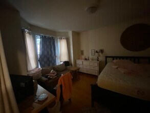40 Florence St, Unit 46-1 in Somerville, MA - Building Photo - Building Photo