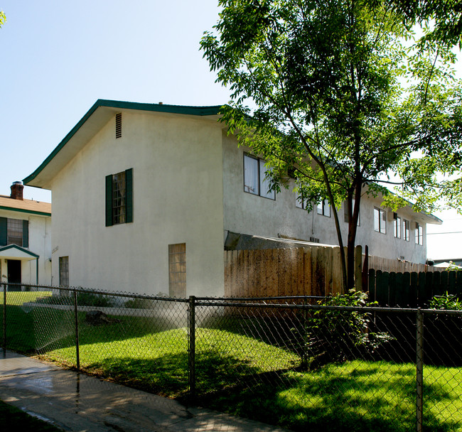 1038 N Sacramento Ave in Ontario, CA - Building Photo - Building Photo