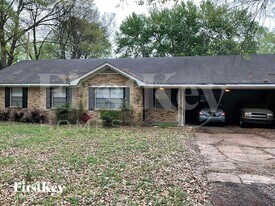 1928 Croydon Ave in Memphis, TN - Building Photo