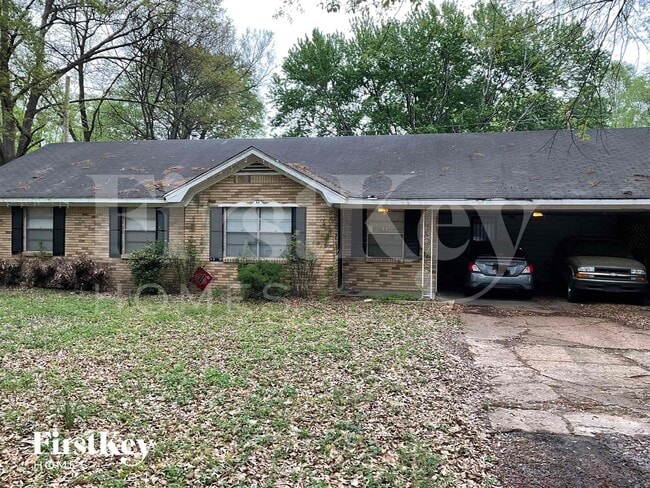 property at 1928 Croydon Ave