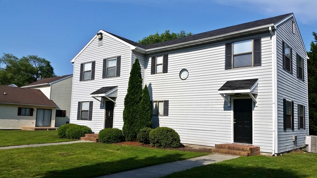 Cynthia Place Student Housing in Salisbury, MD - Building Photo - Building Photo