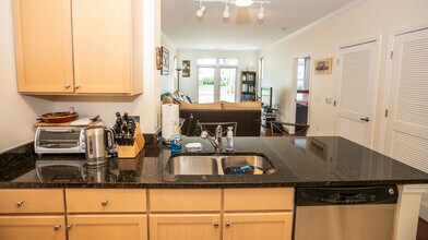 1391 Pennsylvania Ave. SE, Unit 216 in Washington, DC - Building Photo - Building Photo