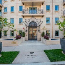 Chateau Century in Los Angeles, CA - Building Photo - Building Photo