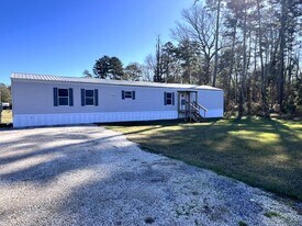 31927 Seminole Rd in Walker, LA - Building Photo