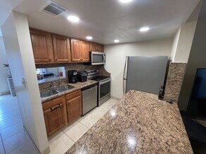 133 Seaport Blvd in Cape Canaveral, FL - Building Photo - Building Photo