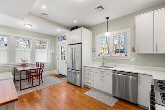 18 Wyman St in Arlington, MA - Building Photo - Building Photo