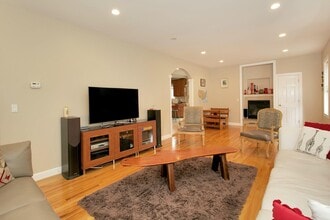 150 Parkview Ave in Yonkers, NY - Building Photo - Building Photo