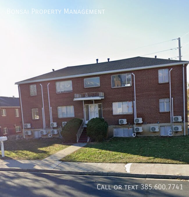 997 Chapel Dr