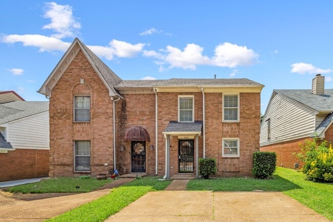 property at 3579 Bishops Gate Dr