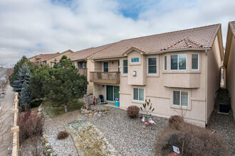 Peak View Villas Townhomes in Colorado Springs, CO - Building Photo - Building Photo