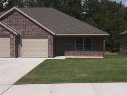 property at 3102 SW Amberwood Ave