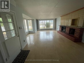 5 Risebrough Ave in Toronto, ON - Building Photo - Building Photo