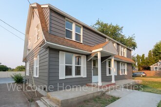 309 SW 6th St in College Place, WA - Building Photo - Building Photo