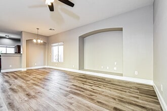 8656 Treasure Trove St in Las Vegas, NV - Building Photo - Building Photo