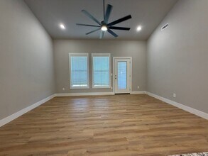 1006 Seaborn Wy in Pea Ridge, AR - Building Photo - Building Photo