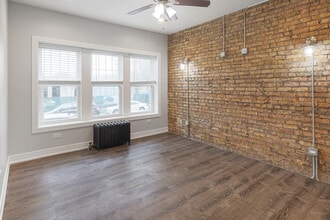 6037 N Winthrop Ave in Chicago, IL - Building Photo - Building Photo