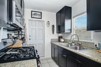 4466 49th St in San Diego, CA - Building Photo - Building Photo