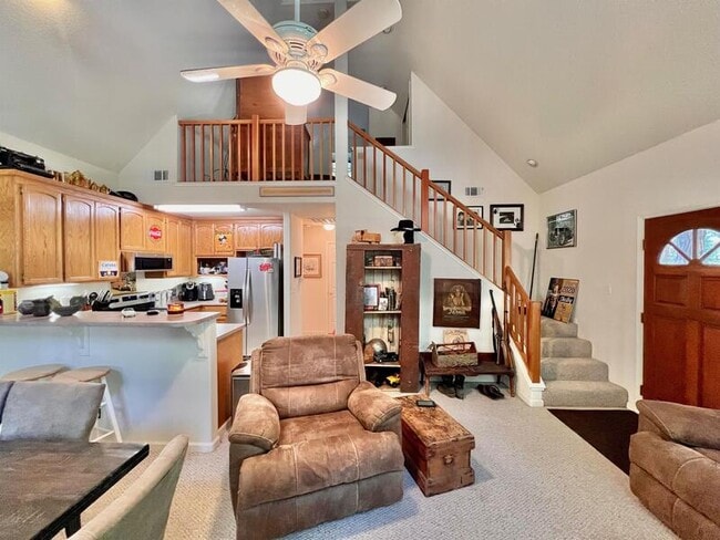 13051 Sadie D Dr in Nevada City, CA - Building Photo - Building Photo