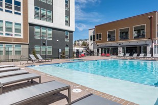 YOUnion at Reno- Student Living Apartments