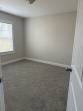 249 Copper Creek Dr in Winterville, NC - Building Photo - Building Photo