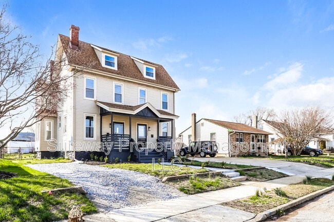 228 Greenwich Ave in Paulsboro, NJ - Building Photo - Building Photo