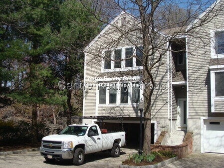 51 Jackson St in Newton, MA - Building Photo - Building Photo
