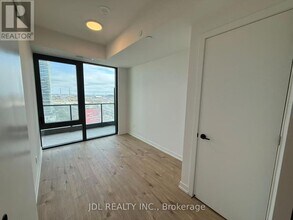 35 Parliament St in Toronto, ON - Building Photo - Building Photo