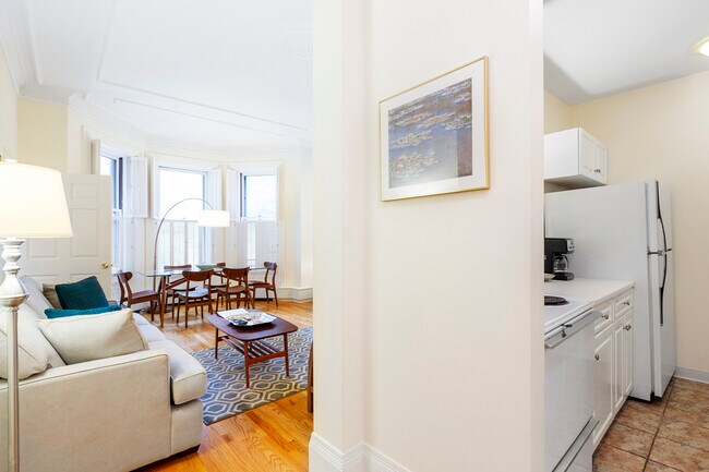391 Commonwealth Ave, Unit 387 #2