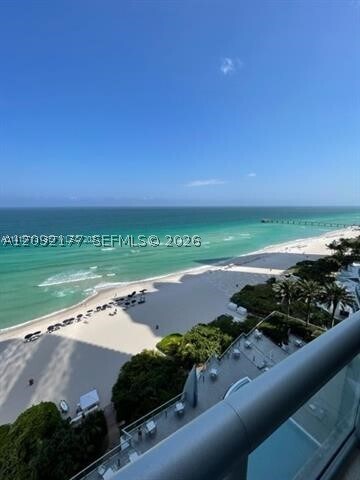 property at 17121 Collins Ave
