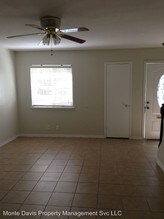 3210 Mossrock Dr-Unit -#101 in Austin, TX - Building Photo - Building Photo