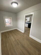 201 N French Ave in Sioux Falls, SD - Foto de edificio - Building Photo