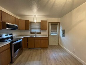 601 Rizek Dr in North Liberty, IN - Building Photo - Building Photo