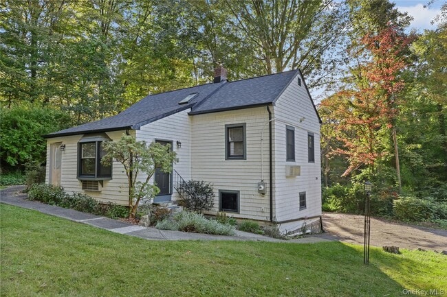 property at 1300 NY-22