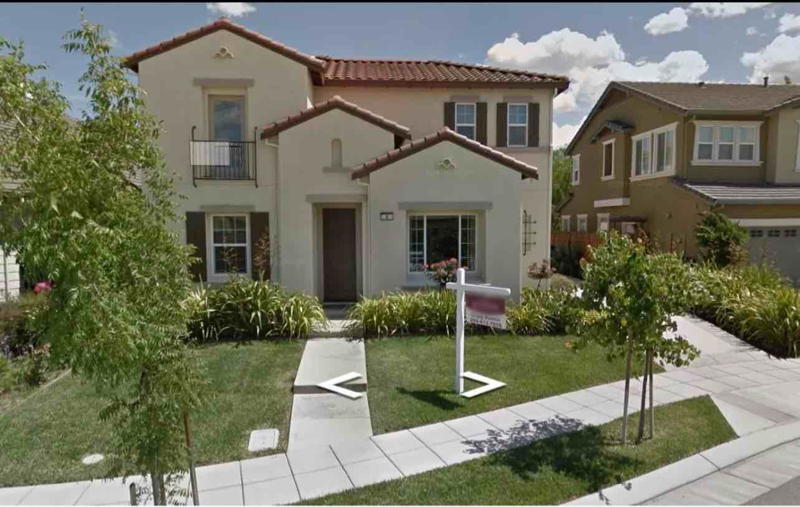 8 N Boyle Heights Ct in Mountain House, CA - Building Photo