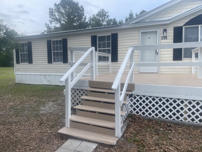 350 Mockingbird Dr in Springfield, GA - Building Photo - Building Photo