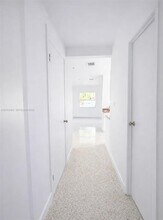 34 SE 1st Ave in Dania Beach, FL - Building Photo - Building Photo