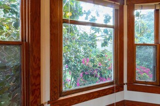419 Cedar Ave in Long Beach, CA - Building Photo - Building Photo