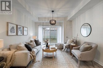 660 Gordon St in Whitby, ON - Building Photo - Building Photo