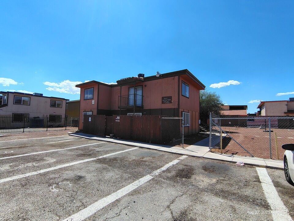 3663 Kolendo Ct, Unit C in Las Vegas, NV - Foto de edificio