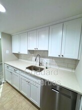 8843 Hayshed Ln in Columbia, MD - Building Photo - Building Photo