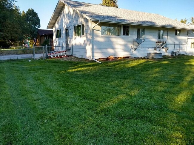 property at 1600 Tabor St