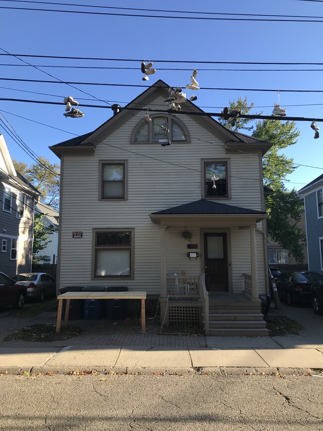 property at 948 Greenwood Ave