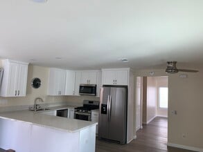 856 Crystal Creek Ct in Chula Vista, CA - Foto de edificio - Building Photo