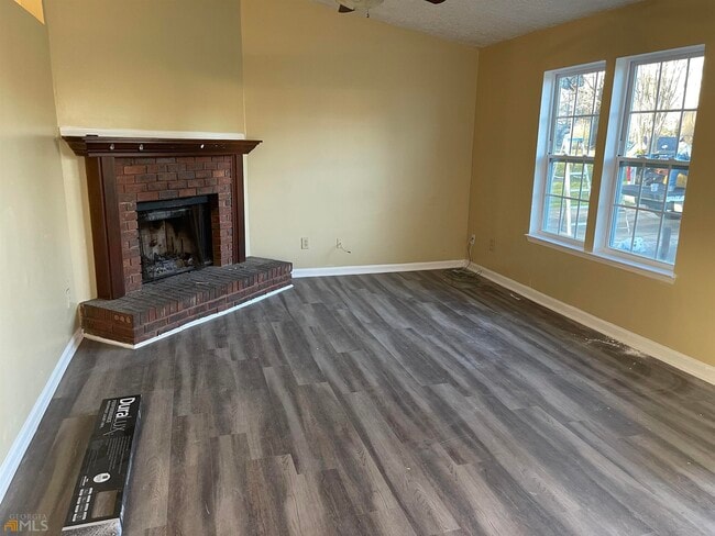 10399 Briarbay Dr in Jonesboro, GA - Building Photo - Building Photo