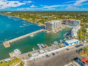 900 N Osceola Ave in Clearwater, FL - Building Photo - Building Photo