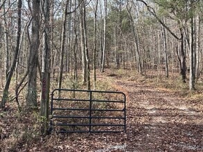 260 Gravel Hill Rd in Bethpage, TN - Building Photo - Building Photo