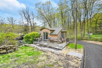 170 CT-37 in Sherman, CT - Building Photo - Building Photo