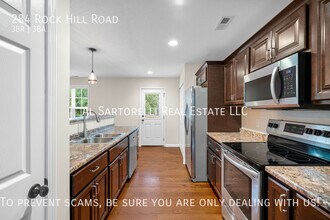 284 Rock Hill Rd in Asheville, NC - Building Photo - Building Photo